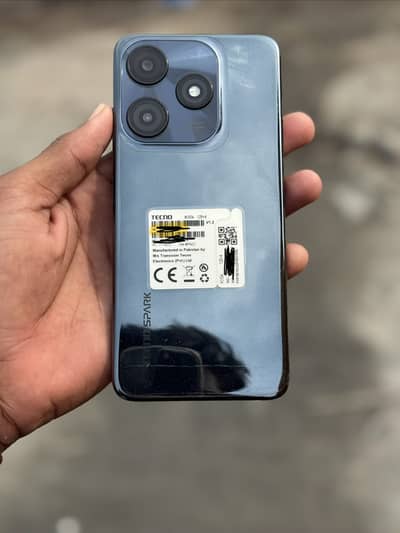 Tecno sprak 10c 4rom 128ram