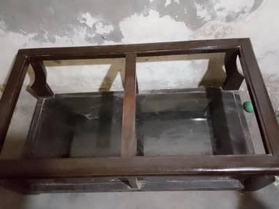 لکڑی کے3 ٹیبل