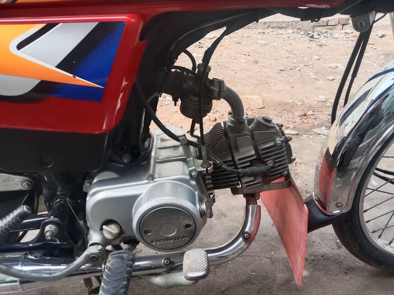 بہت اچھی بائیک 1