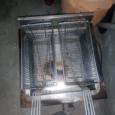 2-in-1 کمرشل فرائر مشین – French Fries + Snacks کے لیے بہترین!