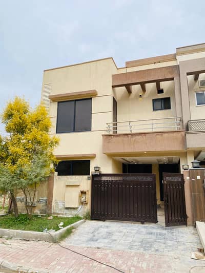 Prime Location 5 Marla Double Unit Full House Available For Rent In M Block