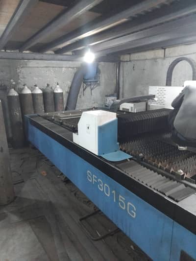 cnc laser machine operator