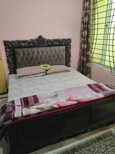 Strong Chinyoti Wooden Bed (100%) with Mattress (moltyfoam) side table