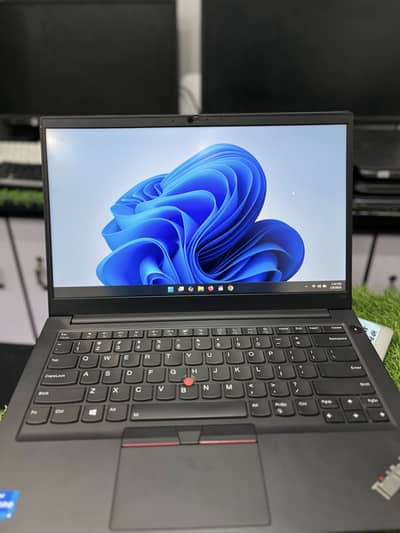 Lenovo Thinkpad E14 Ci5 11th Generation 8GB Ram 256GB SSD 14" FHD Dis