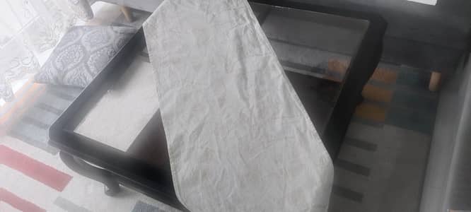 centre table in new condition