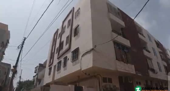 Prime Location 1080 Square Feet Flat Situated In P & T Housing Society For Sale
