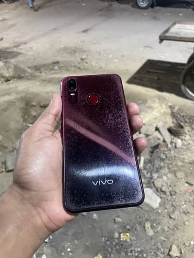 Vivo y11