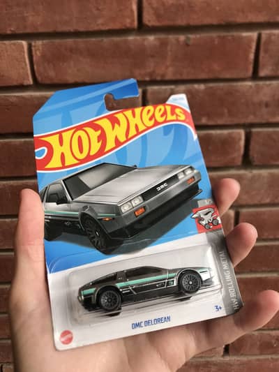 DMC DELOREAN HOTWHEEL-TREASURE HUNT