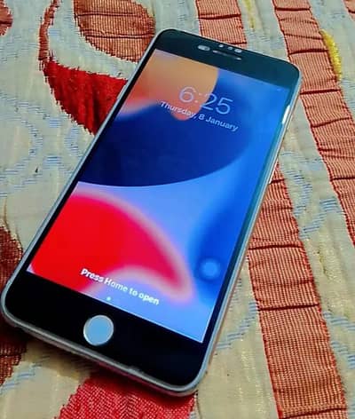 iPhone6 plus 128 GB with box my WhatsApp number 0347/72/98/721