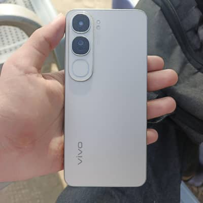 vivo y200