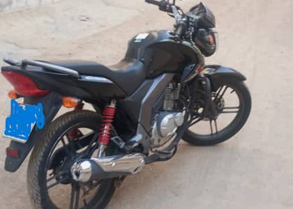 Suzuki GSX 125 – 2022 | Excellent Condition | Just Buy & Ride