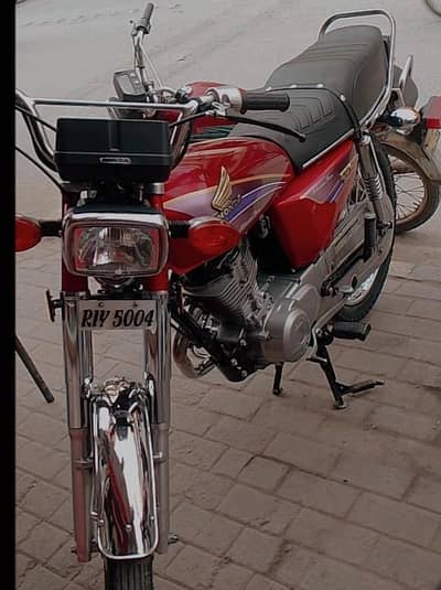 CG 2001 TOTAL GENIUNE