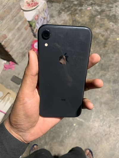 Iphone XR orignal phone waterpack 100% genuine 64gb