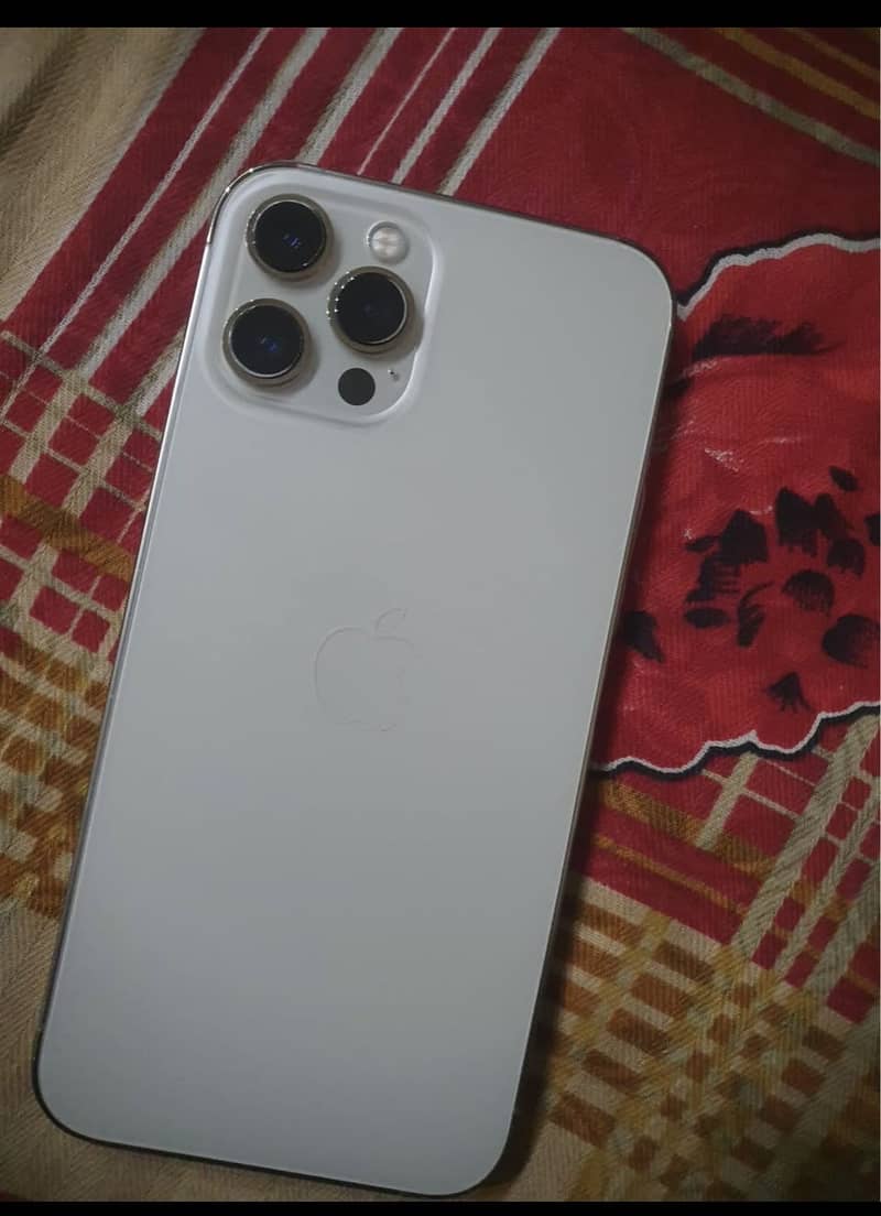 Iphone 12 pro max jv 0