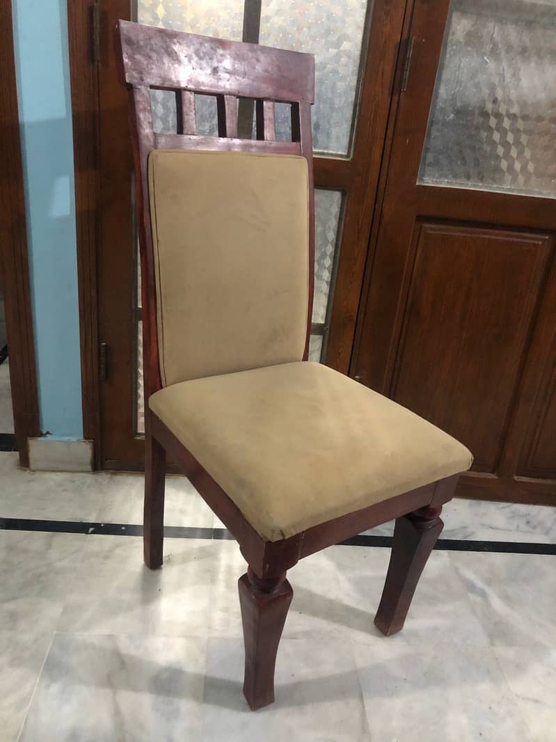 6 seater dining table 0