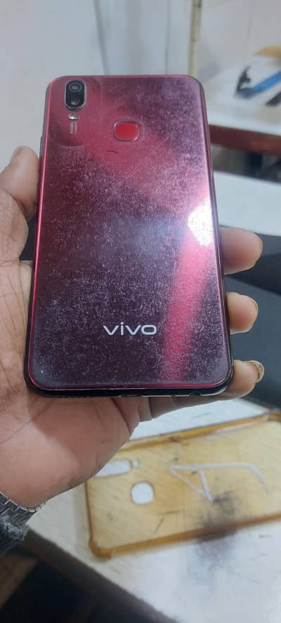vivo y11 3.32. pta approved  all ok only mobile and charger