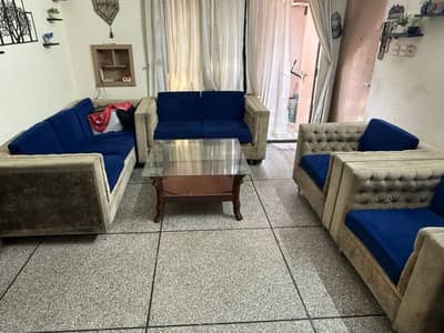 7 Seater Sofa + Centre Table