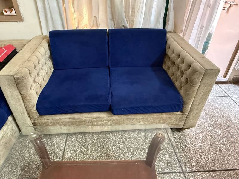 7 Seater Sofa + Centre Table 3