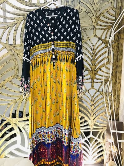 Brand new, untouched outfit – Size M – Perfect condition