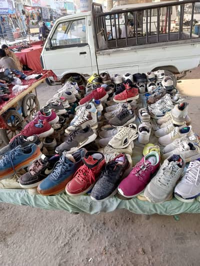 Thela and shoes readymade business for sale