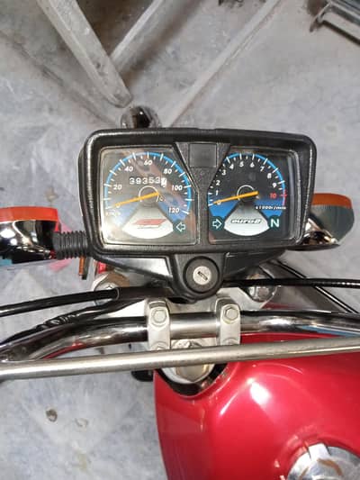 Honda 125 lush condition all genven