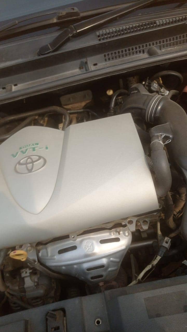 Toyota Yaris Gli 2021 Model 1.3 8