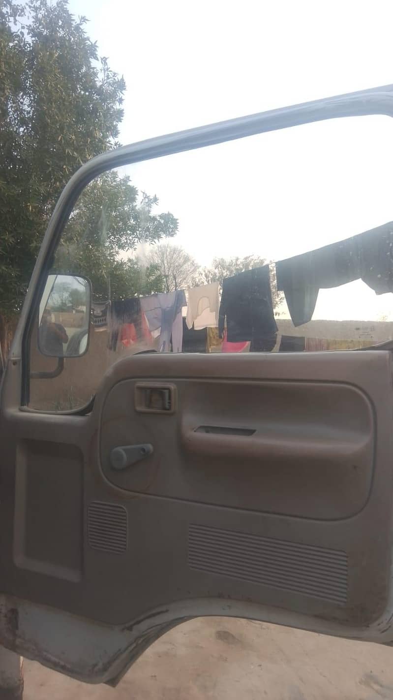 لودھراں ok کنگ پاور 2005 ٹرالی 11 فٹ ڈیمانڈ 12لاکھ ٹوکن ہر چیز 8