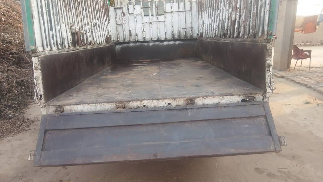 لودھراں ok کنگ پاور 2005 ٹرالی 11 فٹ ڈیمانڈ 12لاکھ ٹوکن ہر چیز 12