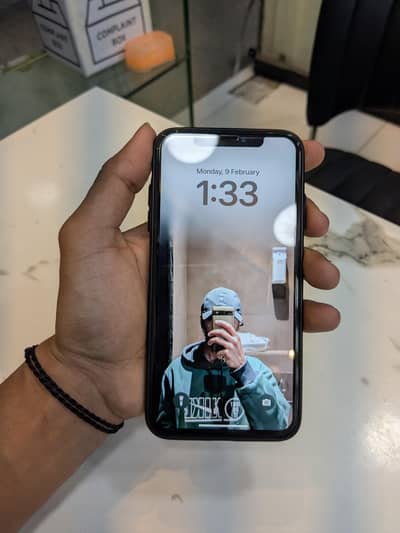 iphone xs max 64 GB