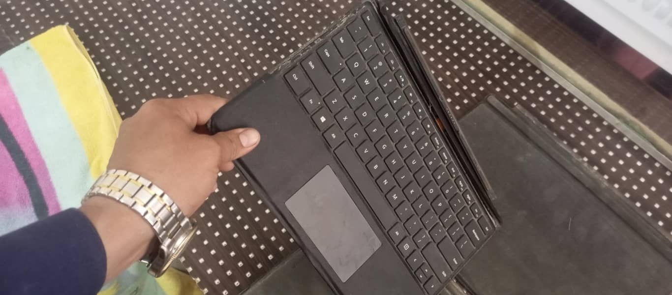 Surface Keyboard 4