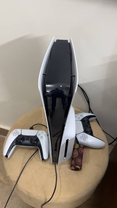 Play station 5 slim 1tb uk edition