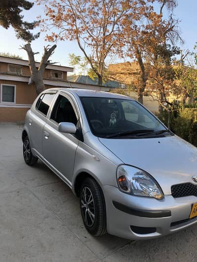 Toyota Vitz 2003, 1000cc, Fresh Look Showered