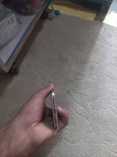 Samsung S 21 plus good condition 10/10 ram memory 8/128