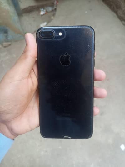 I phone 7 plus water  paek sat