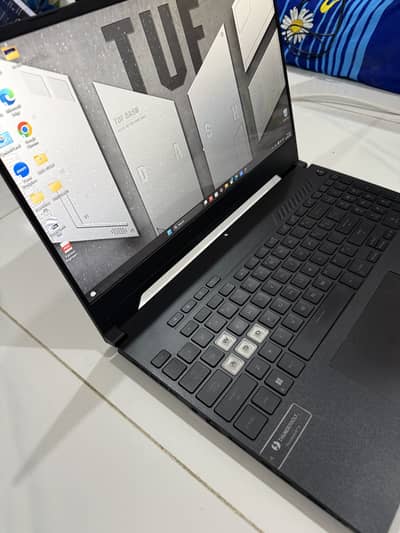 Asus TUF DASH f15