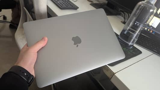 Apple Macbook Pro 2017, Core i5, Memory 8GB, 256GB SSD