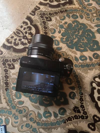 Sony nex f3 camera
