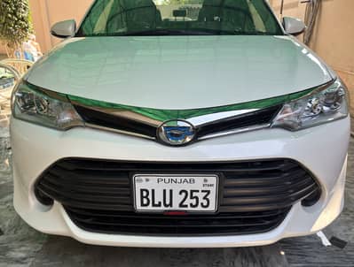 Toyota corolla Axio hybrid 2016.