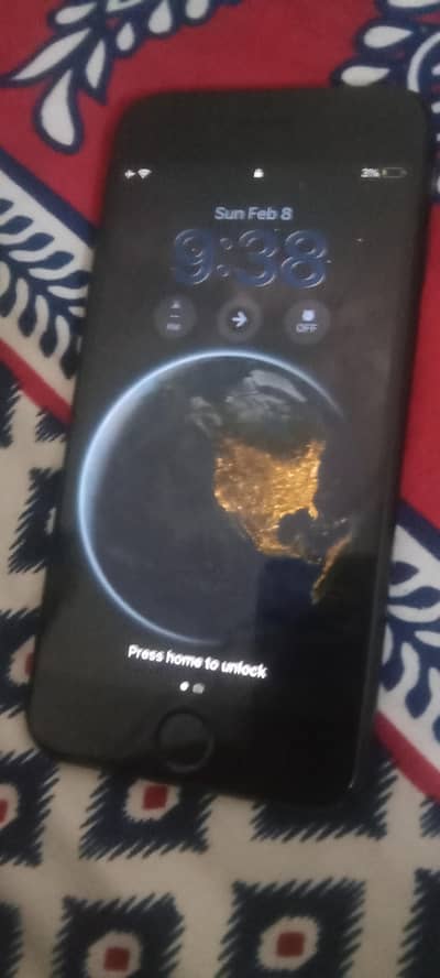 3rd GEN I phone se 2023 JV 64GB