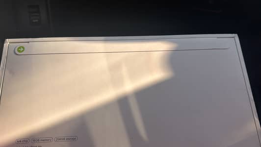 Apple Book pro sliver