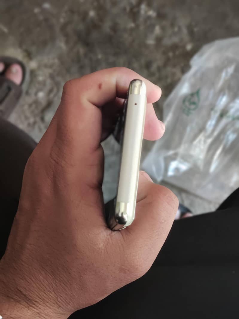 google pixel 6 pro 4