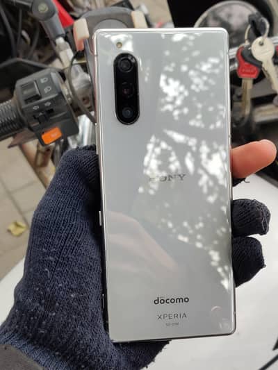 Sony xperia 5. Official PTA Approved. 10/10 condition.