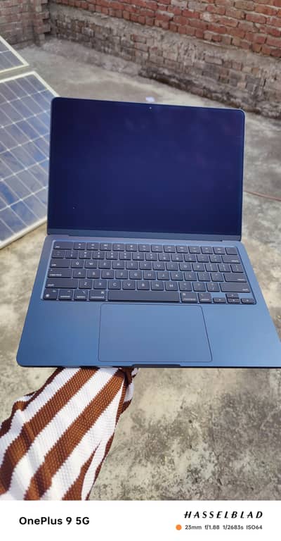 MacBook M3 Air A3113