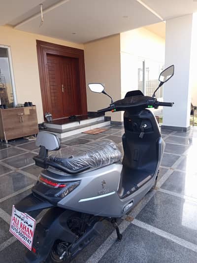 King S electric scooter