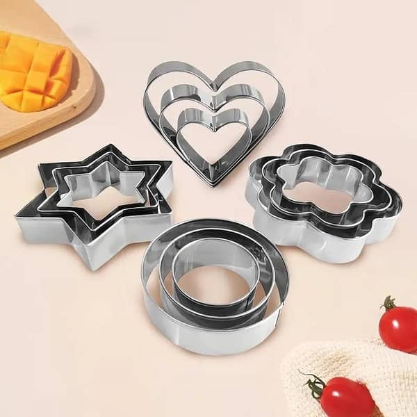 12PCs Set Stainless Steel Cookie Cutter Set - Star, Heart, Flower & Circle Shapes - Non-Toxic,, Reusable Baking Tools for Cookies, Vegetables & More - Dishwasher Safe, Stackable Design for Indoor & Outdoor Use