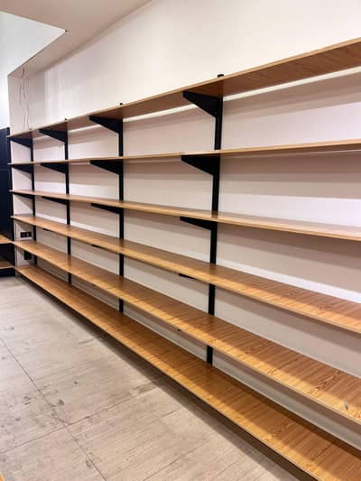 all types shelves available