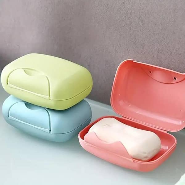 Portable Travel Soap Box with Cover and Lock, Sealed Waterproof Soap Holder