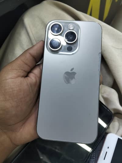 i phone 15 pro 128GB