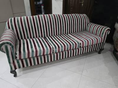 Sofa Set for sale, Fabric looks new and beautiful