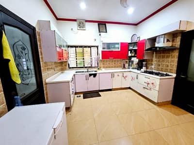 5 Beds 1 Kanal Good Location House For Sale in Ex Park View DHA Phase 8 Lahore